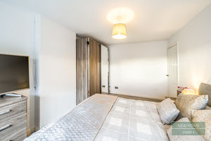 Photo 19- click for photo gallery